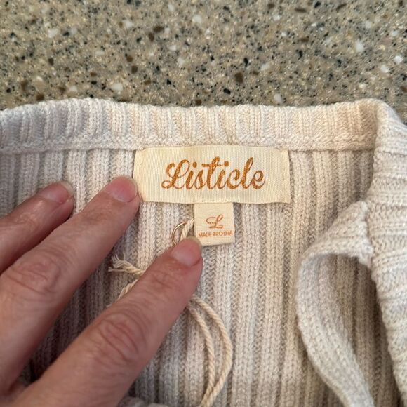 LISTICLE Ribbed Sweater Tank Top *NEW* - Picture 2 of 11